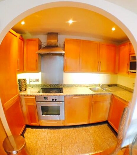 2 Bedroom Flat To Rent In Lyon Road, Harrow, HA1