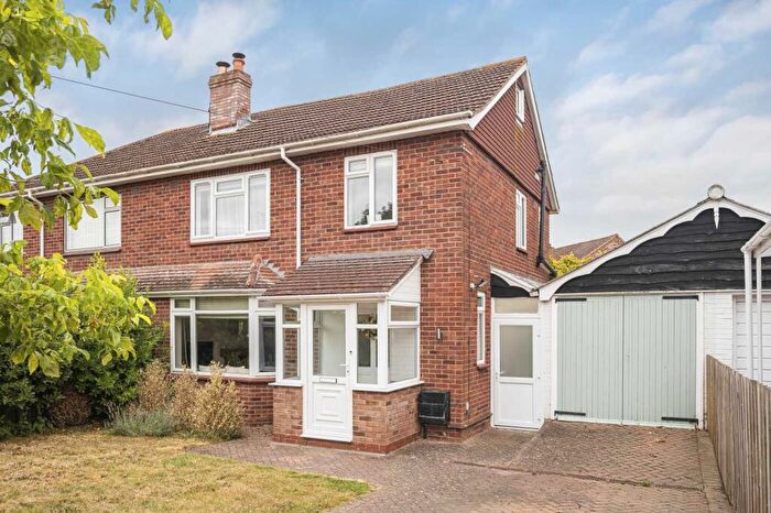 3 Bedroom Semi-Detached House For Sale In Quarry Road, Hereford, Herefordshire, HR1