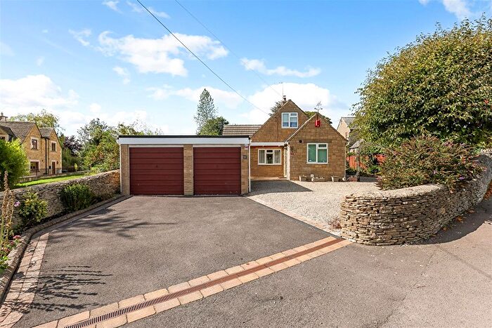 4 Bedroom Detached House For Sale In Middle Hill, Chalford Hill, Stroud, GL6