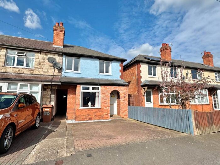 4 Bedroom End Of Terrace House For Sale In Victoria Street, Melton Mowbray, LE13