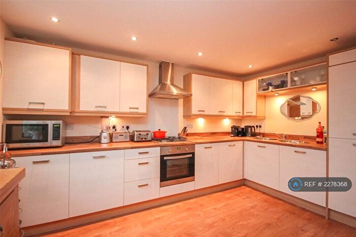 6 Bedroom Terraced House To Rent In Wood Mead, Bristol, BS16