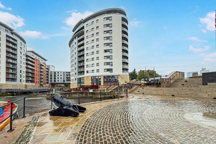 1 Bedroom Flat To Rent In Magellan House, Armouries Way, Leeds, LS10