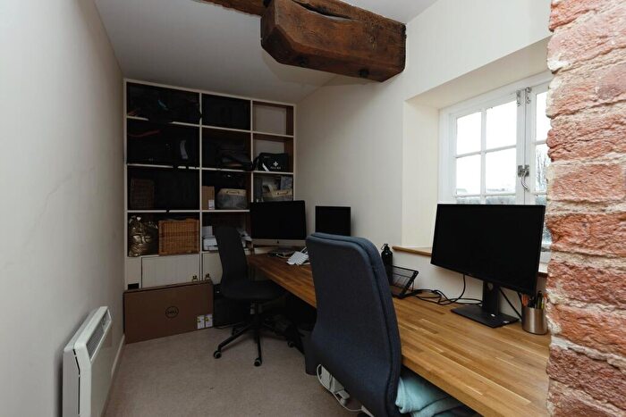 3 Bedroom Flat To Rent In Abbey Mill, , Mill Street, GL20