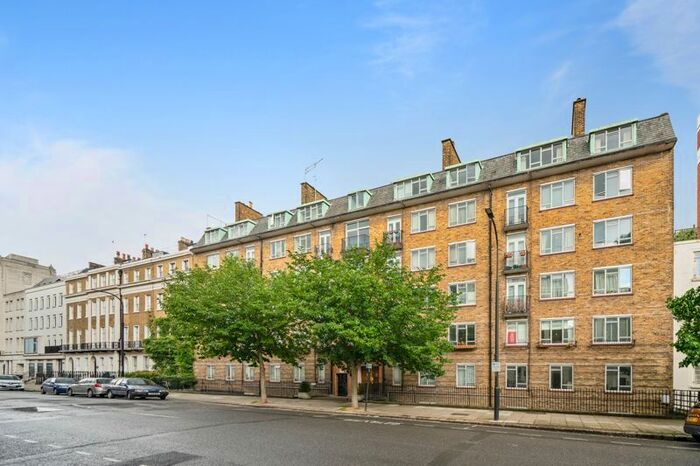 3 Bedroom Flat To Rent In Endsleigh Street, London, WC1H