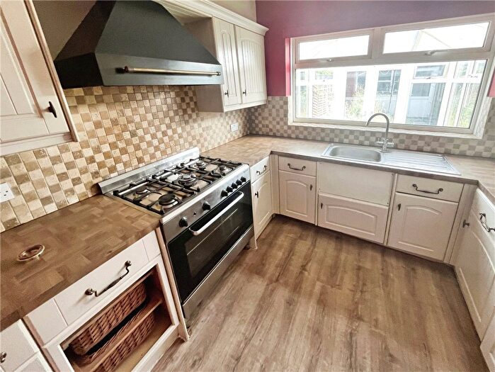 3 Bedroom Terraced House To Rent In Portchester Road, Copnor, PO2