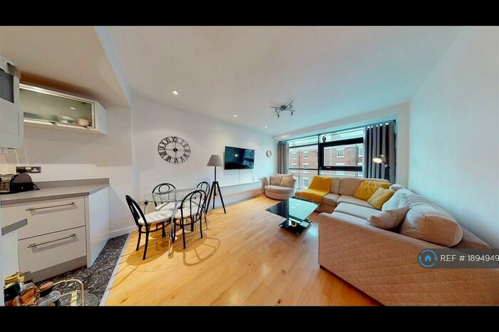 2 Bedroom Flat To Rent In Hush House, Chester, CH1