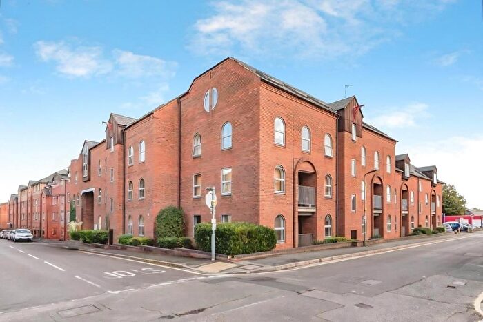 1 Bedroom Flat To Rent In Banbury, Oxfordshire, OX16