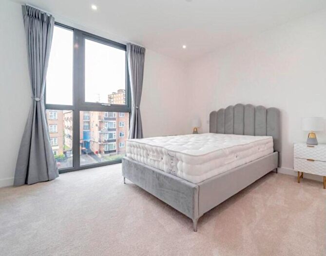 1 Bedroom Flat To Rent In , N4