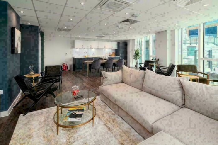 2 Bedroom Apartment To Rent In Vantage Tower, Centenary Plaza, SO19