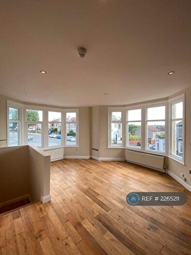 1 Bedroom Flat To Rent In Gloucester Road, Horfield, Bristol, BS7