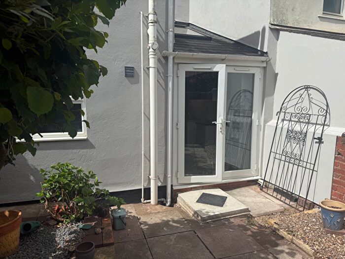 1 Bedroom Flat To Rent In Albion Street, Exeter, EX4