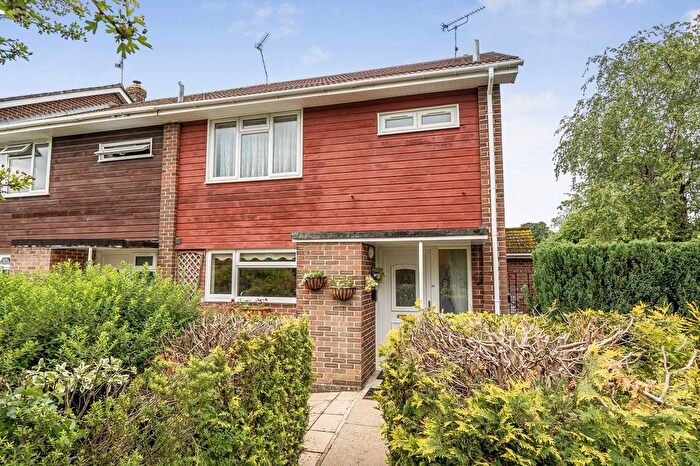 3 Bedroom Terraced House For Sale In Buriton Road, Winchester, SO22