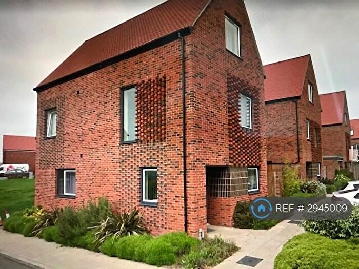 3 Bedroom Detached House To Rent In Elliotts Way, Chatham, ME4