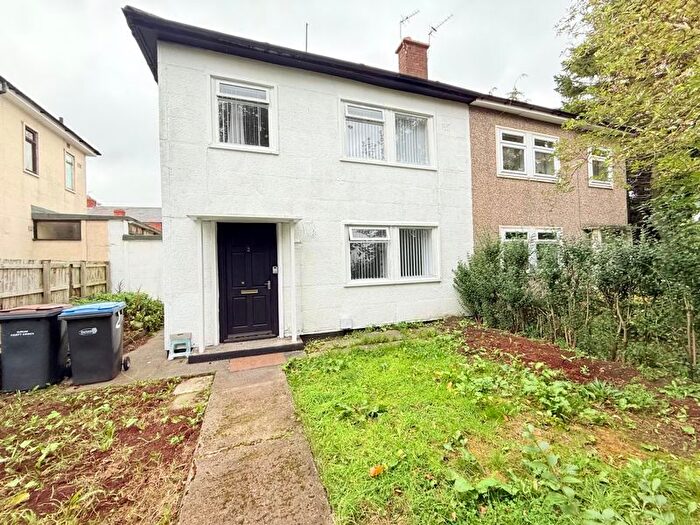 3 Bedroom Semi-detached House For Sale In Orchard Way, Shildon, DL4