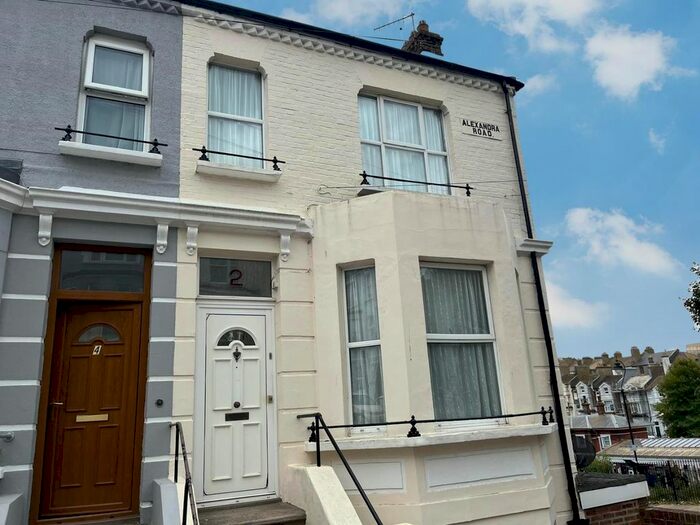 3 Bedroom Maisonette To Rent In Alexandra Road, St. Leonards-On-Sea, TN37