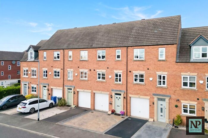 3 Bedroom Terraced House For Sale In Lowes Drive, Tamworth, B77