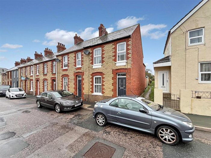 3 Bedroom End Of Terrace House For Sale In Gallwey Road, Wyke Regis, DT4