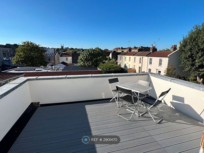 3 Bedroom Flat To Rent In Aberdeen Road, Bristol, BS6