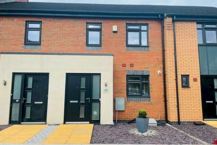 2 Bedroom Property To Rent In Kiln View, Stoke-On-Trent, ST1