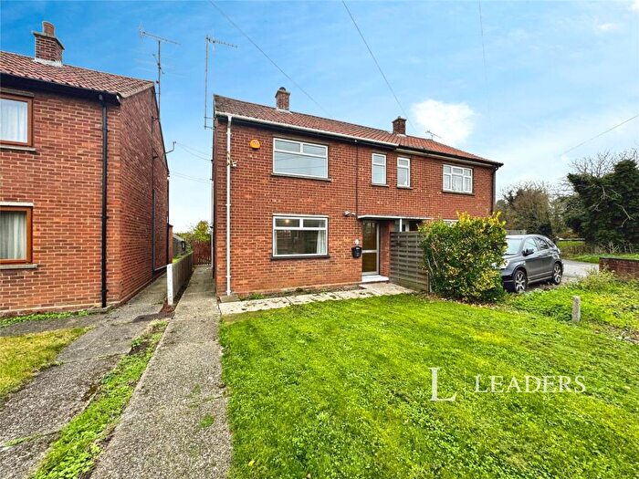 3 Bedroom Semi Detached House To Rent In Grundisburgh Road, Woodbridge, Suffolk, IP12