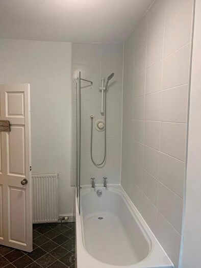 1 Bedroom Flat To Rent In Bon Accord Street, Aberdeen, AB11