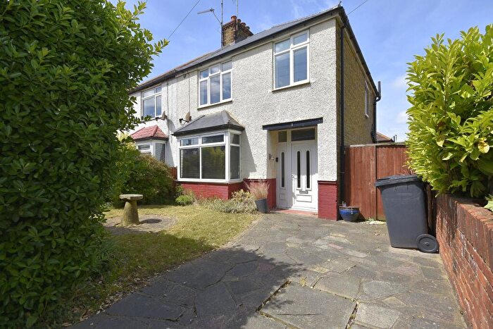 3 Bedroom Semi Detached House For Sale In Manston Road, Margate, CT9