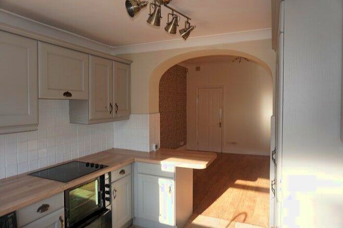 3 Bedroom Terraced House To Rent In Hope Street, Barnsley, S75