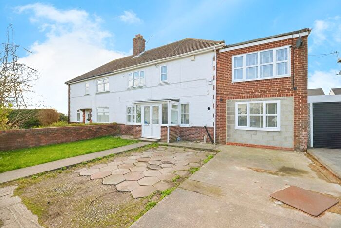 7 Bedroom Semi-Detached House For Sale In Saltaire Terrace, Greatham, Hartlepool, TS25