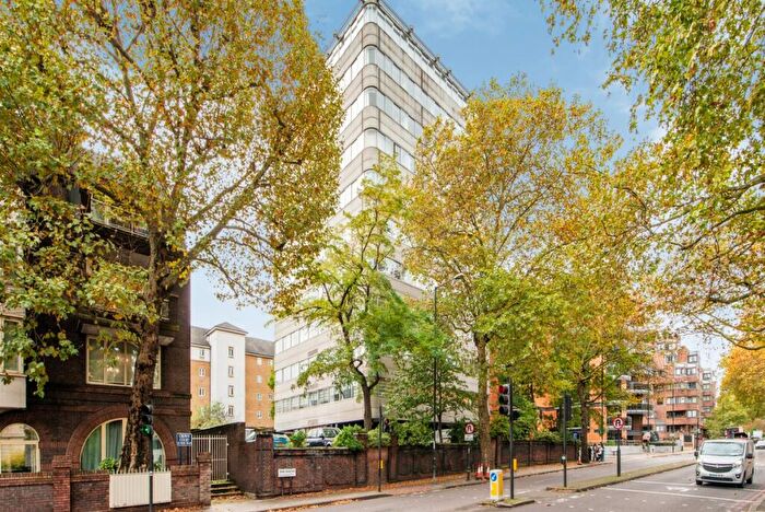 2 Bedroom Flat To Rent In Park Road, London, NW8