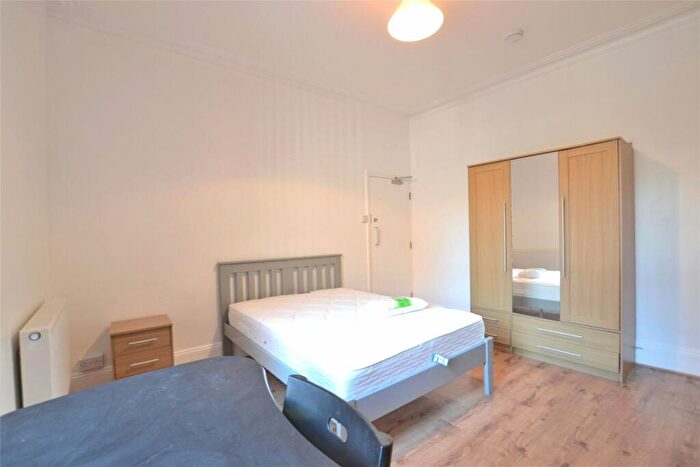 6 Bedroom Terraced House To Rent In Kingsholm Road, Gloucester, GL1