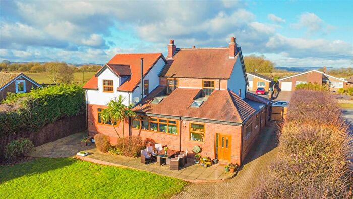 5 Bedroom Detached House For Sale In Heage Road, Ripley, DE5