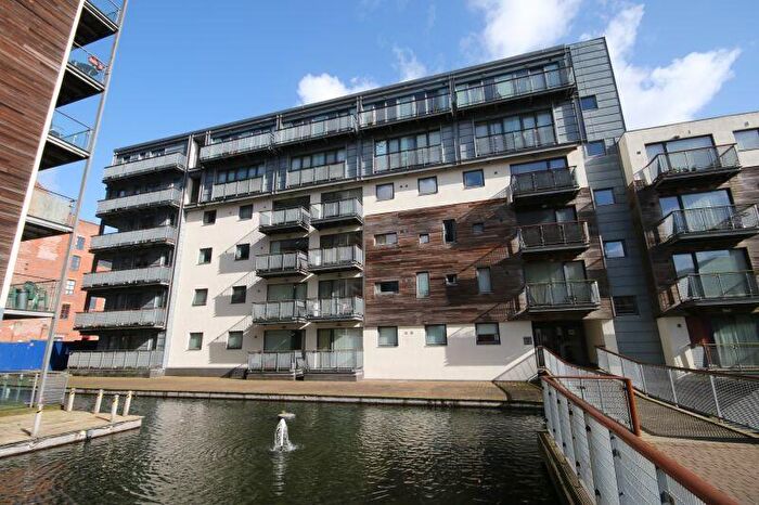 1 Bedroom Flat For Sale In Issac Way, Manchester, M4