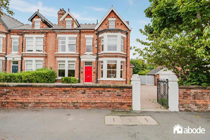 7 Bedroom Semi-Detached House For Sale In Merrilocks Road, Liverpool, L23