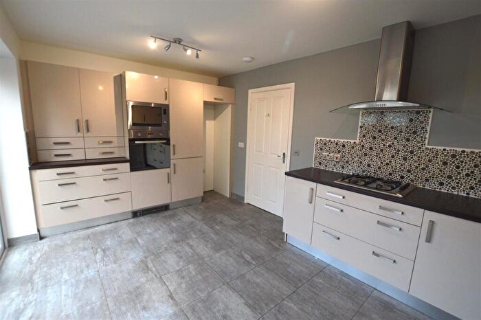 4 Bedroom End Of Terrace House To Rent In Available Now: Hexham Gardens, Blyth, NE24