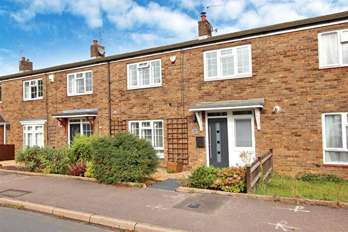 3 Bedroom Terraced House To Rent In Datchworth Turn, Leverstock Green, Hertfordshire, HP2