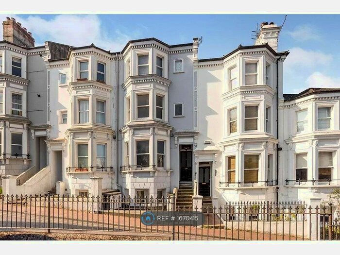 1 Bedroom Flat To Rent In South Grove, Tunbridge Wells, TN1