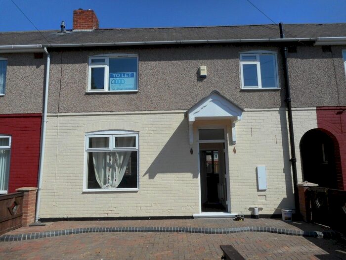 3 Bedroom Terraced House To Rent In Lilac Avenue, Thornaby, Stockton-On-Tees, TS17