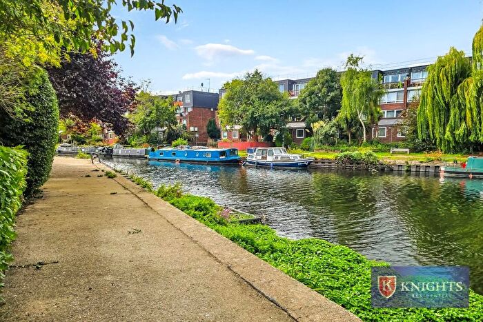 1 Bedroom Flat For Sale In Bream Close, London, N17