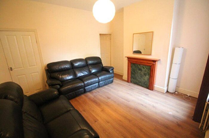 4 Bedroom Detached House To Rent In Bassett St, London, NW5