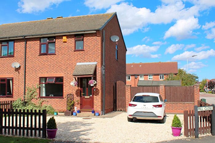 3 Bedroom Semi-Detached House For Sale In Mill Close, Scawby Brook, DN20