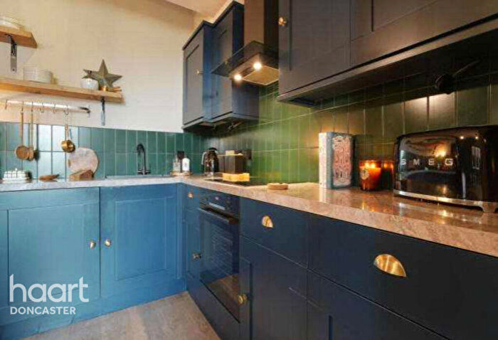 2 Bedroom Barn Conversion For Sale In Stable Gardens, Sprotbrough, Doncaster, DN5