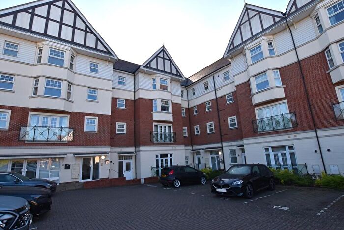 2 Bedroom Ground Maisonette For Sale In Apprentice Drive, Colchester, CO4