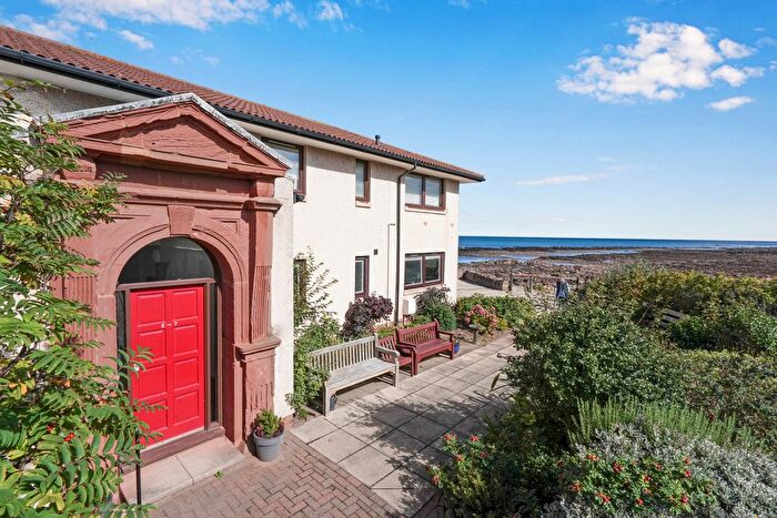2 Bedroom Flat For Sale In Broadhaven, Dunbar, EH42