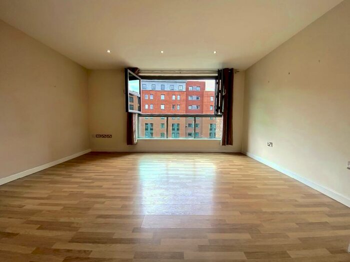 2 Bedroom Apartment To Rent In **Includes Parking** Brewery Wharf, Kelham Island, Sheffield, S3
