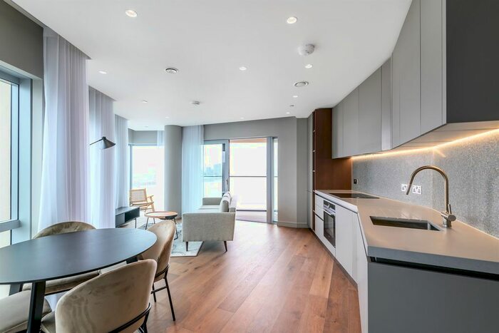 3 Bedroom Flat To Rent In No., Upper Riverside, Cutter Lane, Greenwich Peninsula, SE10