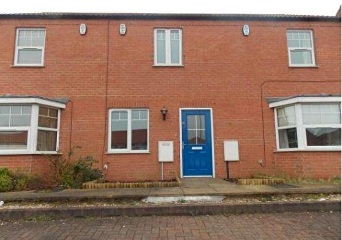 2 Bedroom Terraced House To Rent In Danes Close, Grimsby, DN32