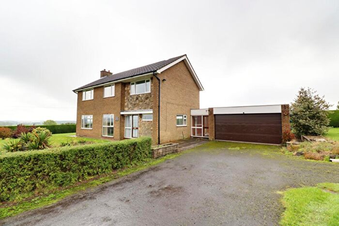 4 Bedroom Detached House For Sale In Hillside Farm Lane, Melton Road, Wrawby, Lincolnshire, DN20