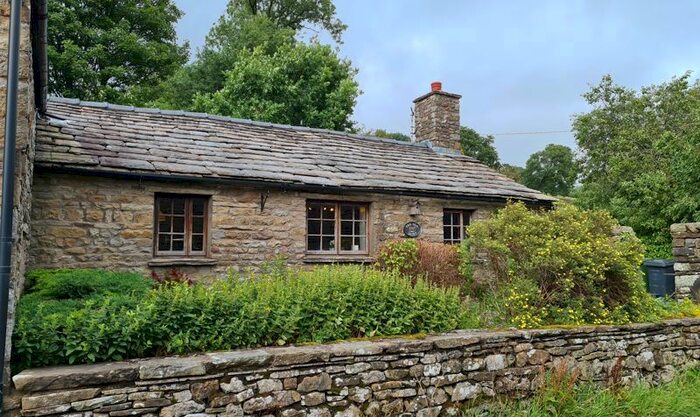 2 Bedroom Cottage For Sale In The Old Dairy, Gibbs Hall, Dent, Sedbergh, LA10