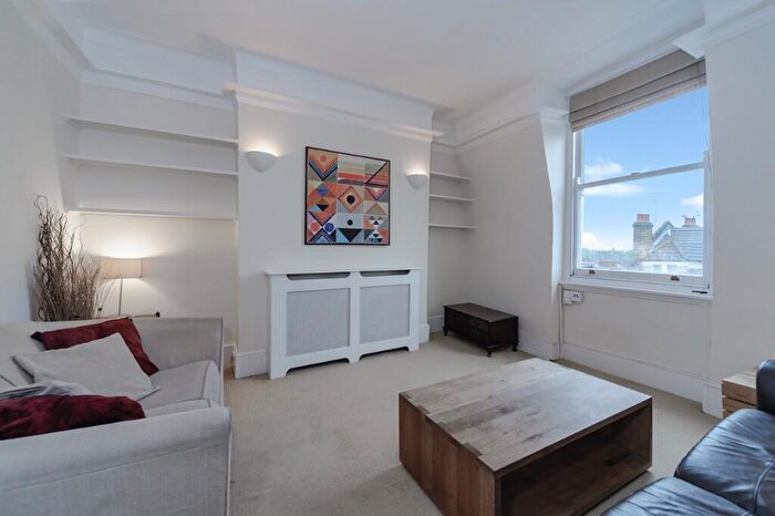 2 Bedroom Flat To Rent In Holmdale Road, London, NW6