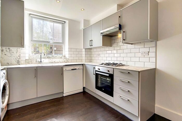 4 Bedroom Flat For Sale In Jebb Avenue, Brixton Hill, London, SW2